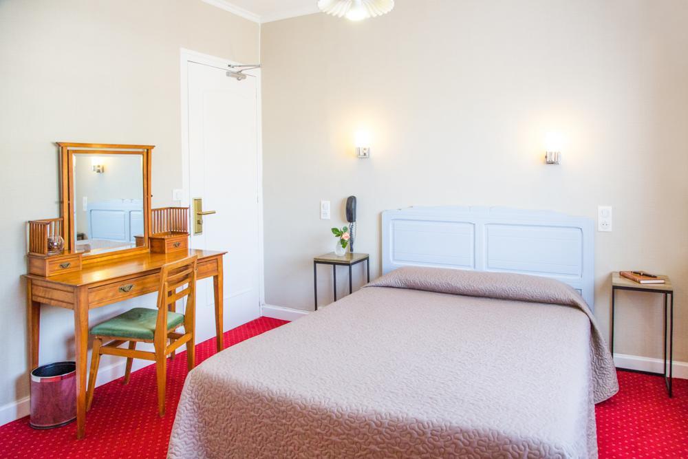 Hostellerie De La Roseraie Барботан-ле-Терм Экстерьер фото